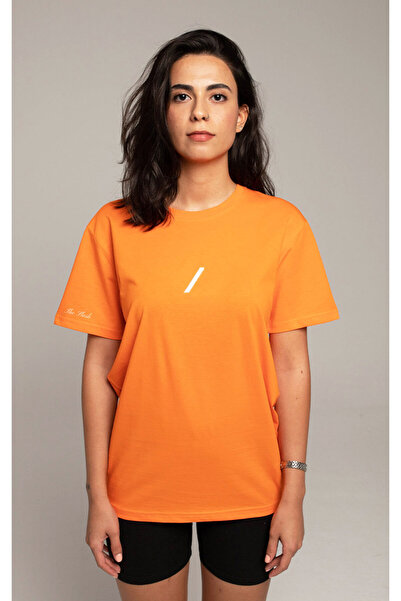 The Slash Basic T-Shirt