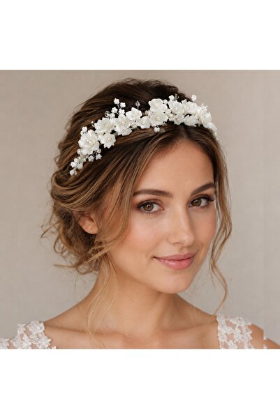 Raizel Silver cord with white flowers and pearls, Judy