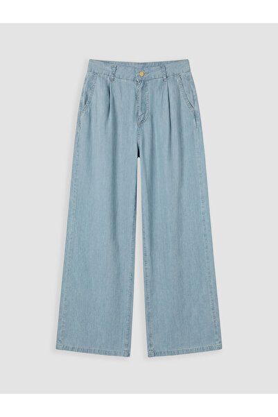 LC Waikiki Nevavm Wideleg Women's Jean Pants with a Difference