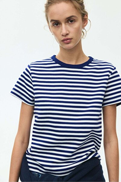 H&M Fitted T-shirt
