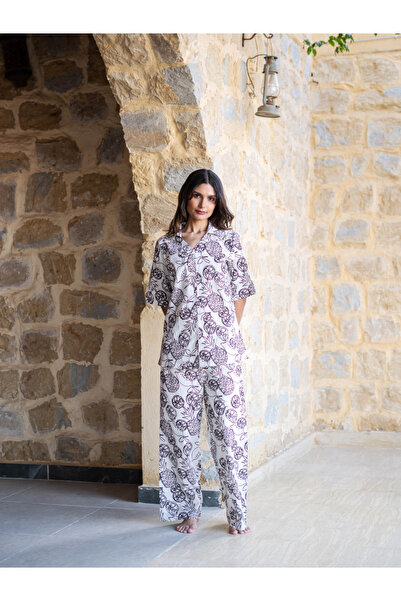 Sanskrutihomes By Styli White Fruit Print Cotton Shirt and Pyjama Set