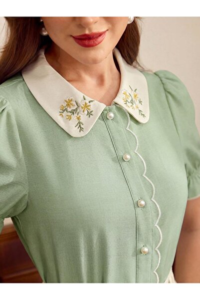 Iuliashop Women's Shirt Florena Vernil with Floral Embroidery - M