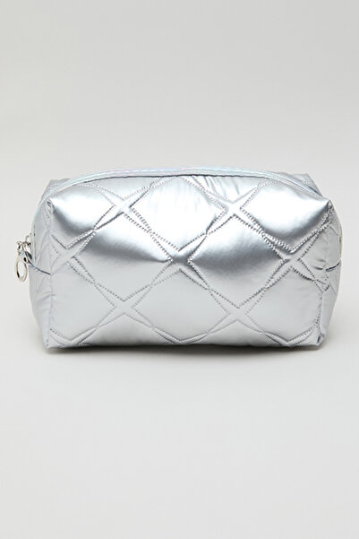 R&B Quilted Cosmetic Pouch