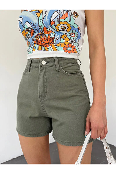 Caddebostan Moda Women's High Waist Mom Fit Washed Denim Shorts