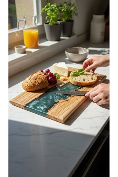 rakaubox Doğal Ahşap & Yeşil Epoksi Kesme Tahtası | El Yapımı Sunum & Servis Board | Gıda Uyumlu Epoksi | Dekoratif Mutfak Aksesuarı
