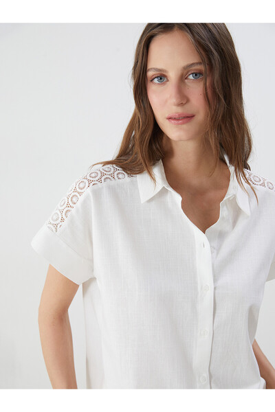 LC Waikiki Nevavm Women's Shirt with Lace Detail
