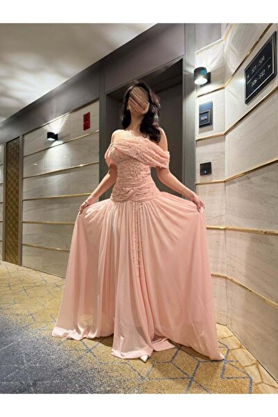 Haifa Fashion فستان سهرة وردي طويل أوف شولدر بتطريز ناعم