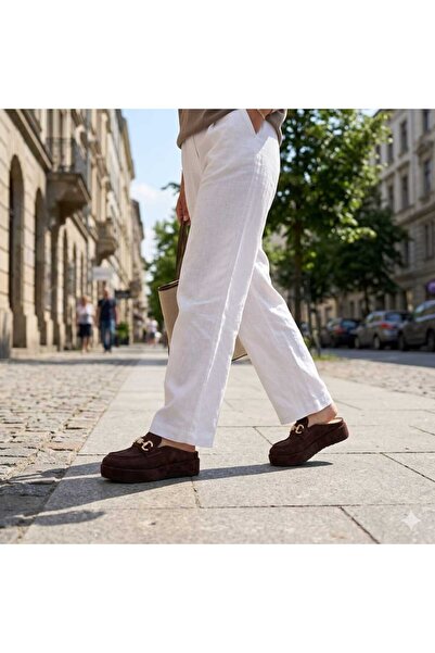 Oneka Shoes شبشب نسائي يومي من جلد الغزال البني 261206STKH1004