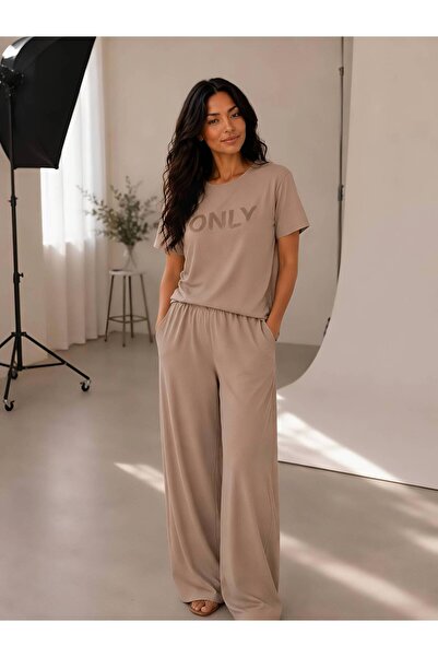 1way Comfortable and Stylish Home Pajamas, Striped T-Shirt and Wide-Leg Pants...