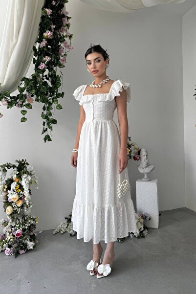 Caddebostan Moda فستان ميدي بياقة مربعة وأزرار مزينة بالكشكشة وتطريز على شكل ...
