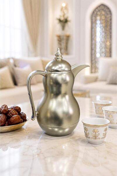 Generic Arabic Coffee Pot in Silver with a Matt Finish (1 Liter) for a Classy...