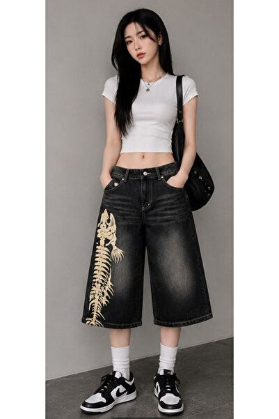 eyonnwear Grunge Streetwear Kılçık Desenli Geniş Paça Siyah Denim Kapri Şort