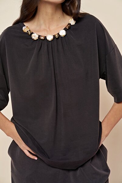 Rain and River Beaded Detailed Tencel Knitted Blouse