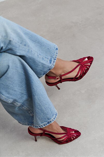 NİŞANTAŞI SHOES Pantofi cu toc pentru femei Eryu din satin burgundy, cu detal...