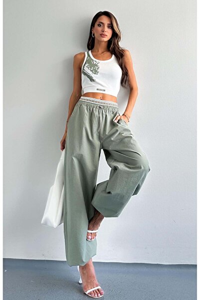 Miss Beyoğlu Women's Crop Two-Piece Set with Elastic Waist and Leg Details