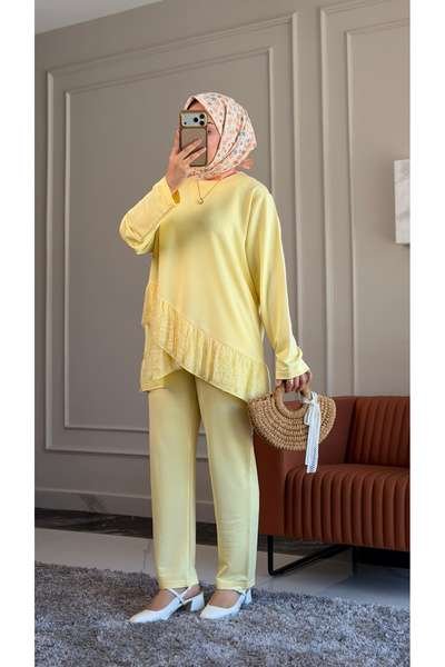 Suede Style 6527 - طقم نسائي كاجوال أنيق ومريح بتصميم متقاطع من قماش فورتكس