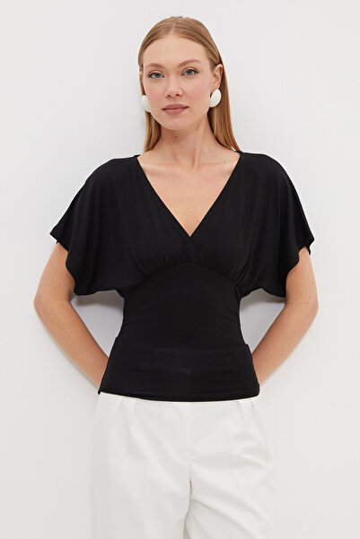Fulla Moda V-neck blouse with gathered sides