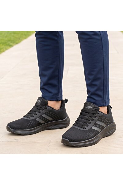 Modlet.ro Adidași negri pentru bărbați ION5