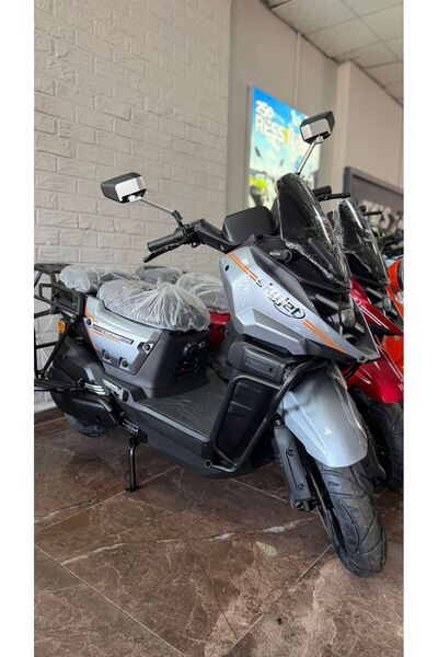 Skyjet LUCKIN İKİ TEKERLEKLİ ELEKTRİKLİ MOPED KIRMIZI