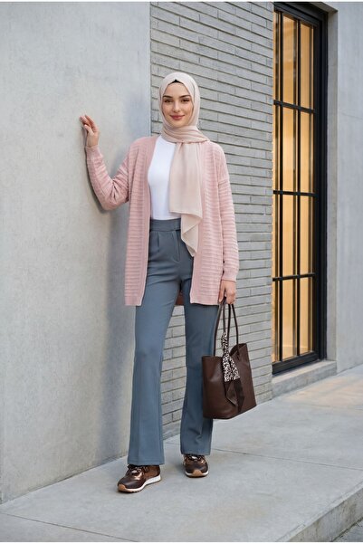 HİJABAYA Ponpon Detaylı Ince Triko Hırka