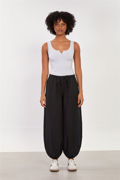 BARRELS AND OIL Women's drawstring elastic waist baggy pants - black