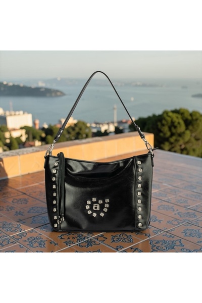 Guja İçi Taşlı Metal Detaylı Kadın Omuz Çantası