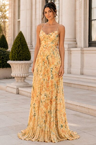 FashionForYou Rochie lungă plisată NYSA, cu cupe buretate și legătură la spat...