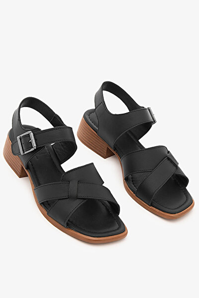 SAYL Black Genuine Leather Cross-Strapped Buckle Thick Heeled Women's Sandals