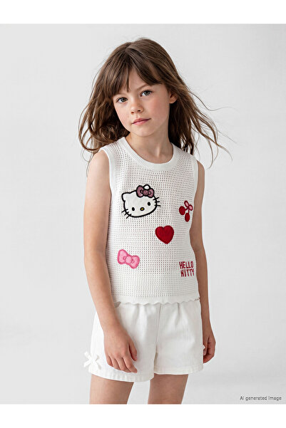 LC Waikiki Nevavm Oval Collar Hello Kitty Embroidered Girls' Knit Sweater