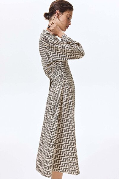 H&M Tie-belt dress