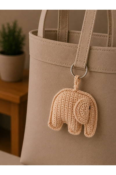 FLY LIFE Hand-Knitted Amigurumi Keychain / Bag Charm