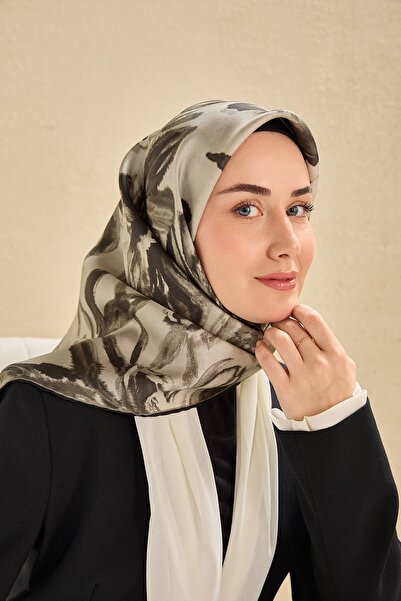 Silk Home وشاح من الحرير المزخرف بنمط التويل 11513