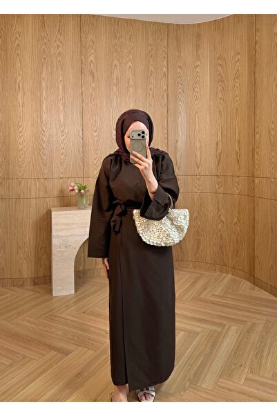 SOİ Brown skirted tie-up set