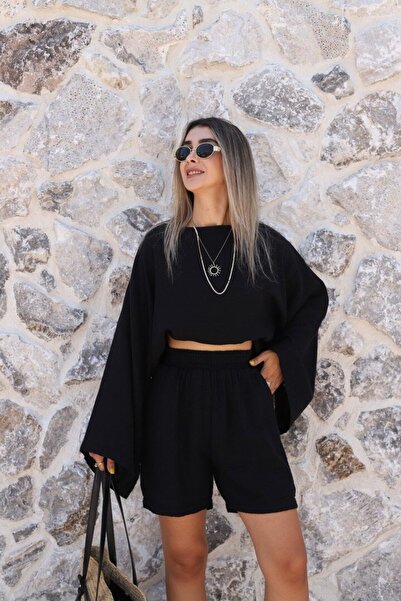 bytugcekaya Crna bluza širokog kroja sa šišmiš rukavima standardne veličine