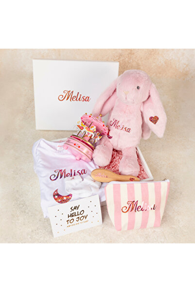 Hellobox Kişiselleştirilmiş Kız Bebek Hediye Seti | Yeni Doğan Bebek Hediyesi...