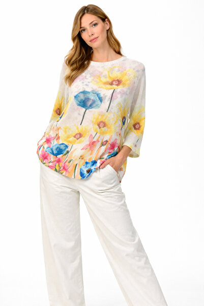 UFashion Women's blouse with multicolor floral print – delicate and romantic