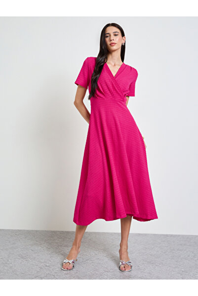 Styli Pink Textured V Neck A-Line Midi Dress