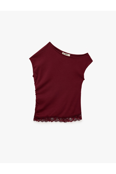 Koton Lace Detailed Asymmetrical Crew Neck Slim Fit Short Sleeve T-Shirt