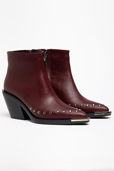 DENORA Burgundy Matte Leather Flat Trok Detail Zippered Metal Toe Western Cow...