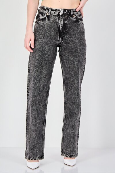 Monki Women Straight Fit Washed Non Stretchable Jeans, Black
