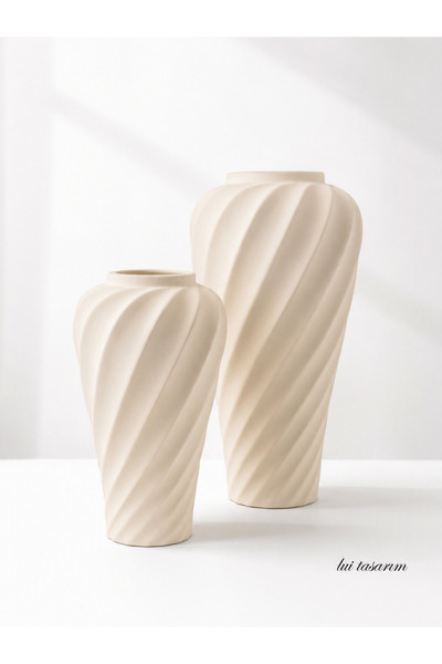 Lui Tasarım Set de 2 vaze spiralate din ceramică mată, culoare crem, din gres...