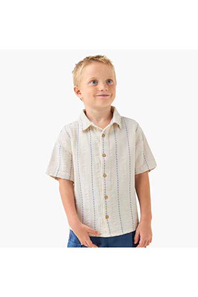 Juniors Short Sleeve Shirt with Stripes