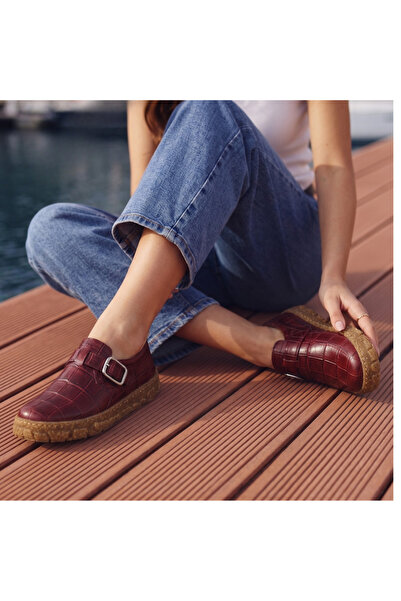 Platin Claret Red Crocodile Women's Casual Shoes