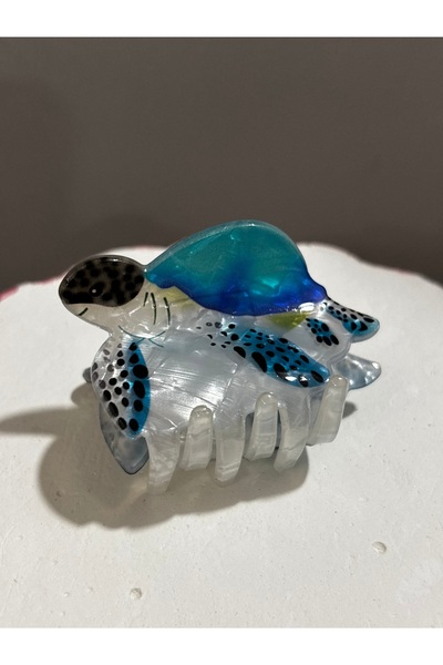 MODA Maisonlune Sea Turtle Figured Hairpin Buckle Blue Acrylic Hair Clip Summ...