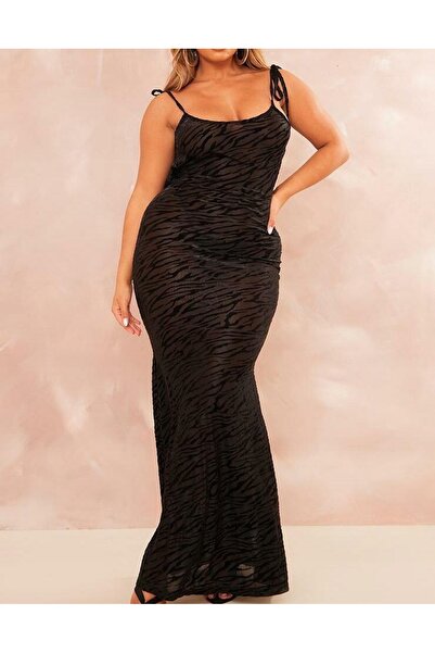 NO BRAND ROCHIE NEGRĂ MAXI DIN PLASĂ, CU SPATELE DESCHIS, PRETTYLITTLETHING 42