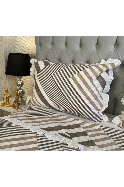 Generic Brand Brown Ruffled Pillowcase (1 Piece)