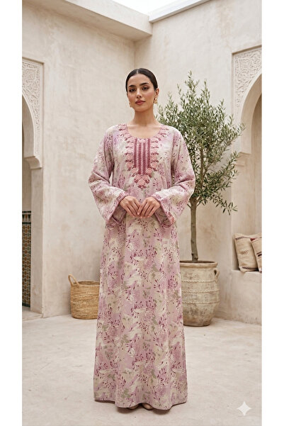 Maison Emarat Floral Embroidered Jalabiya – Elegant Modest Maxi Dress for Women