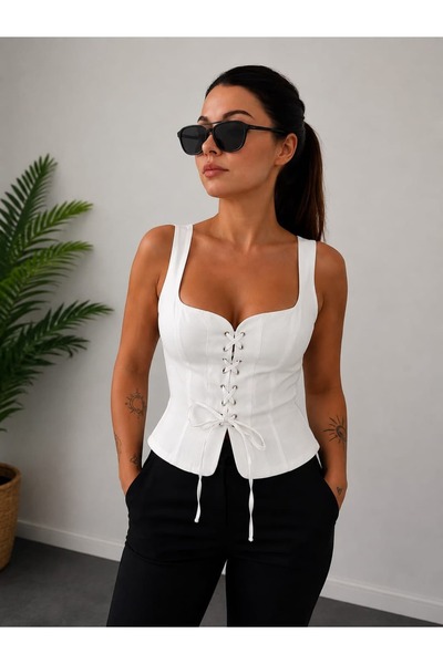 Birgül Sezişli Butik Önden Bağlamalı Kuş Gözü Korse