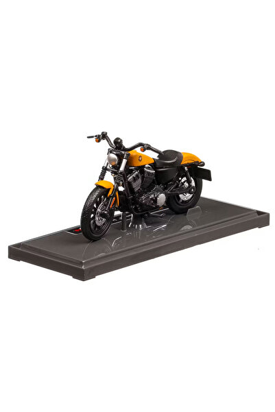 Maisto Sigilat- Harley-Davidson Sportster Iron 883 2014- Scara 1/18-