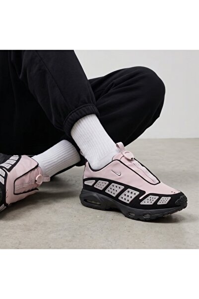 Nike حذاء رياضي Air Max SNDR (مقاس ضيق)